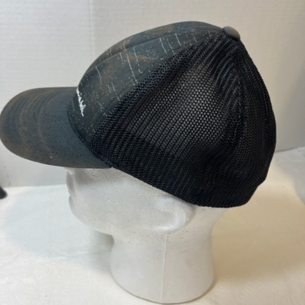 Travis Mathew Golf Cap Hat Flexfit Stretch Black S/M - Picture 3 of 9
